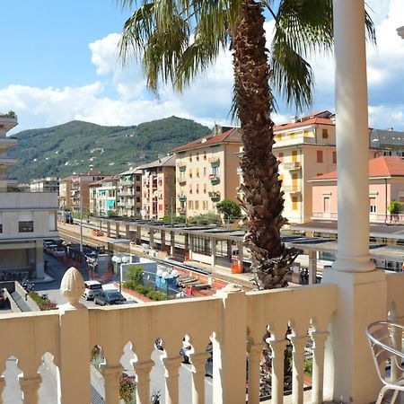 Hotel Doria Chiavari Luaran gambar