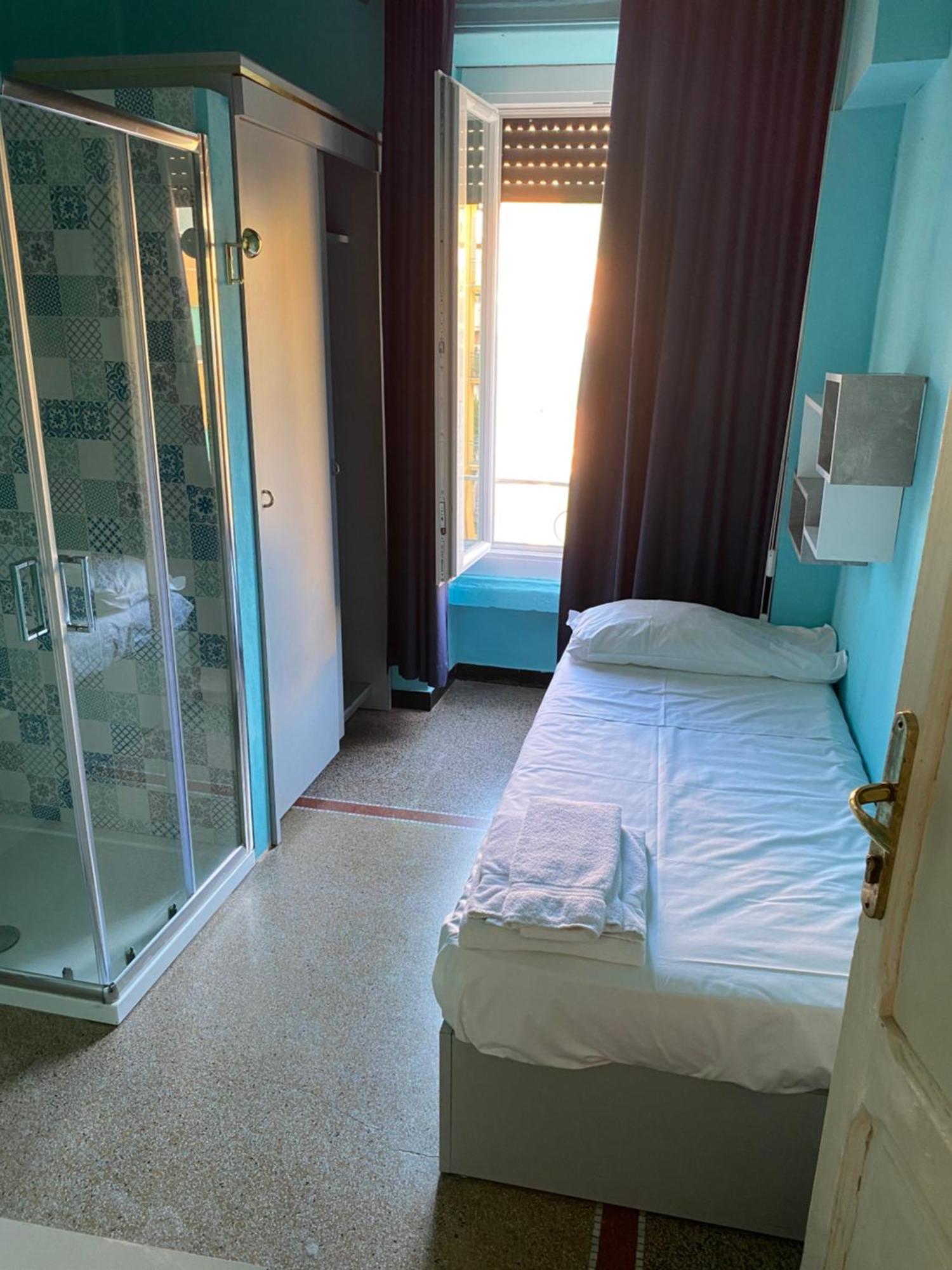 Hotel Doria Chiavari Luaran gambar