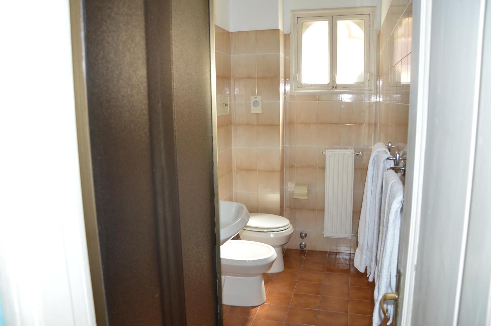 Hotel Doria Chiavari Luaran gambar
